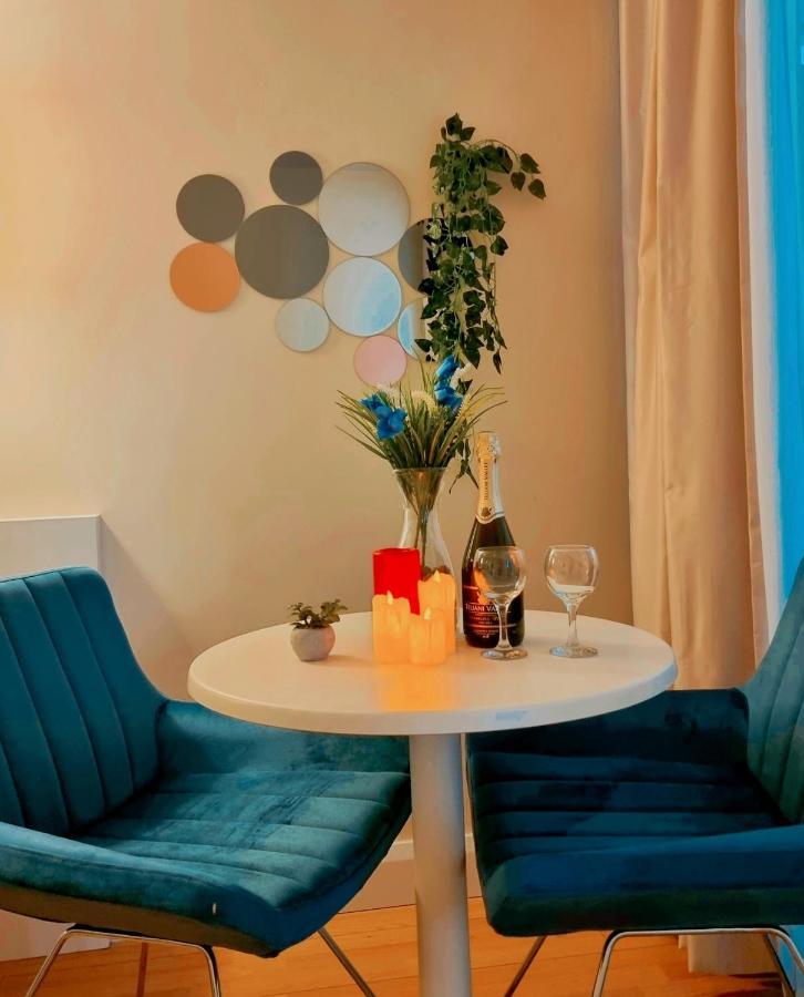 Orbi City Aparthotel Sea View Батуми Экстерьер фото